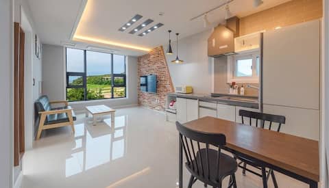 Accommodation where you can feel the romantic sensibility, b403 [Spa Room]