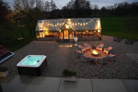 Villa Heidebloem 12 pers. Jacuzzi, glass house, sauna
