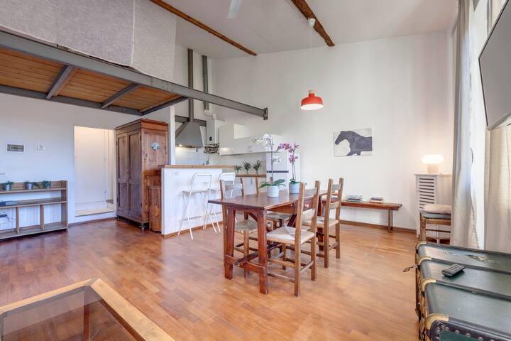 Mezzo 24 IV gallery image 2