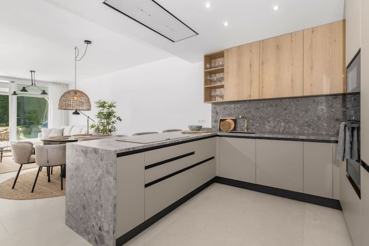 Rental Apartments Marbella managed Airbnb listing 1