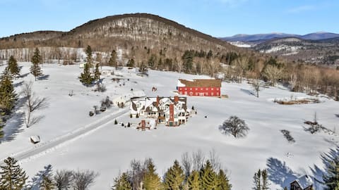 Pastoral 5-BR Estate Minutes to Okemo