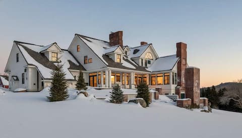 Pastoral 5-BR Estate Minutes to Okemo