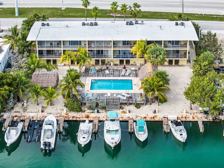 1 Bedroom Apartment With Pool On Plantation Key - Islamorada, FL