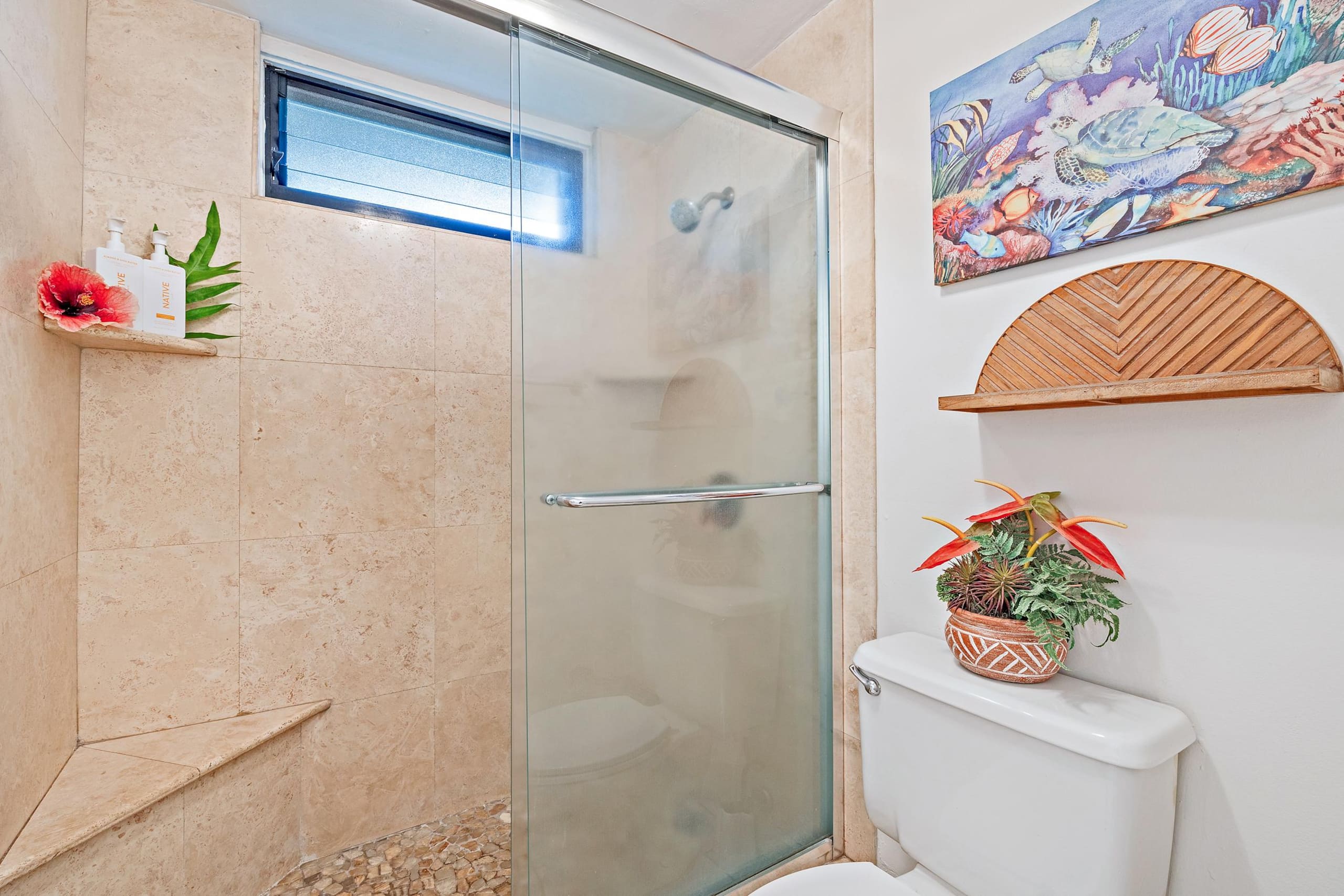 Condo in Lahaina · ★4.96 · 1 bedroom · 2 beds · 1 bath - Image 23