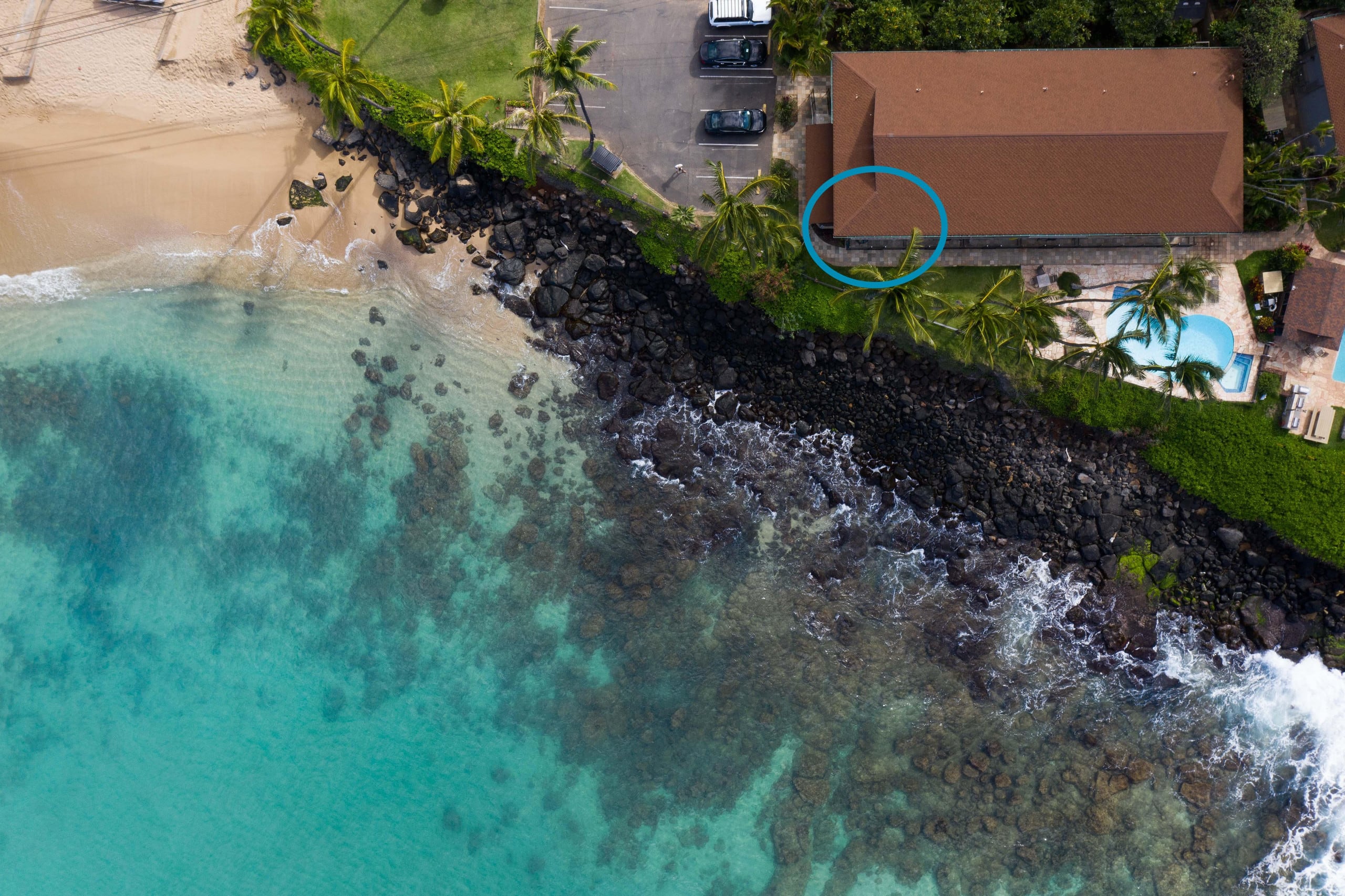 Condo in Lahaina · ★4.96 · 1 bedroom · 2 beds · 1 bath - Image 6