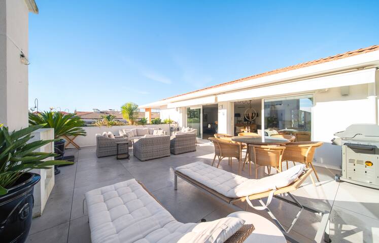 Cannes Luxury Rental managed Airbnb listing 3
