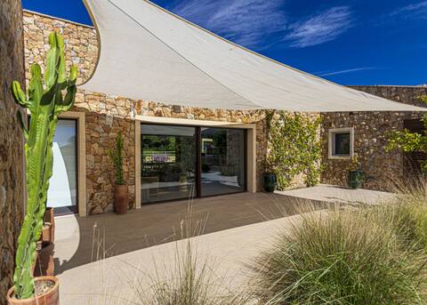 Villa Casalina Giglio in a quiet position