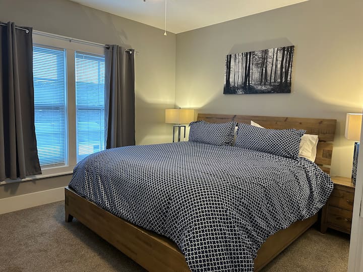 4th Street - Walk To Town Apartment In Highlands - Highlands, NC