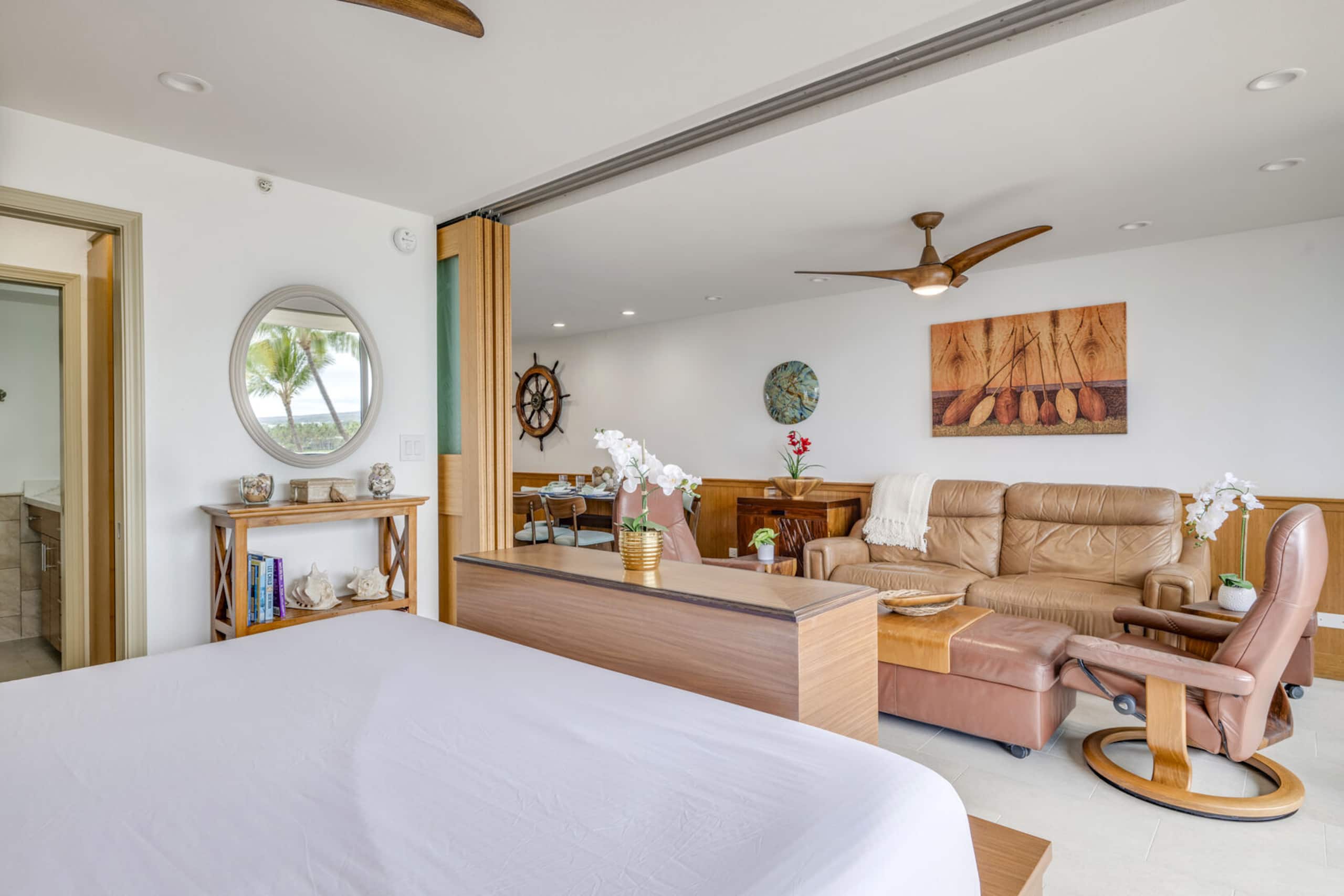 Condo in Kihei · ★4.88 · 2 bedrooms · 2 beds · 2 baths - Image 14
