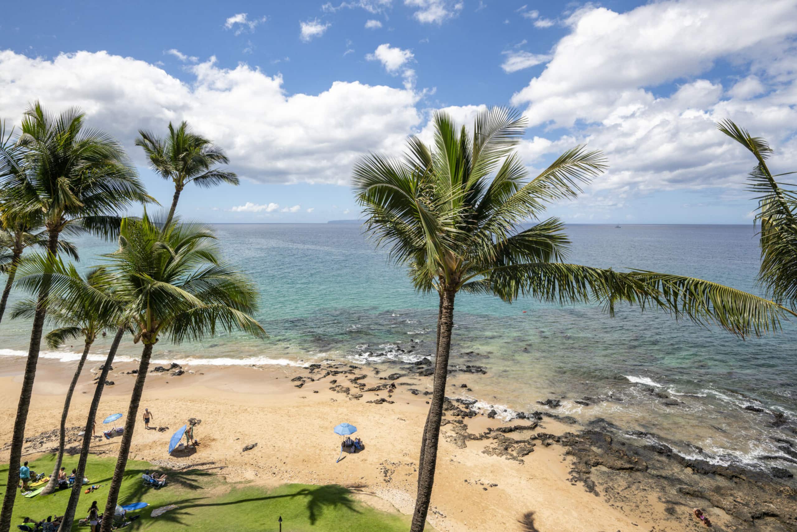 Condo in Kihei · ★4.88 · 2 bedrooms · 2 beds · 2 baths - Image 2