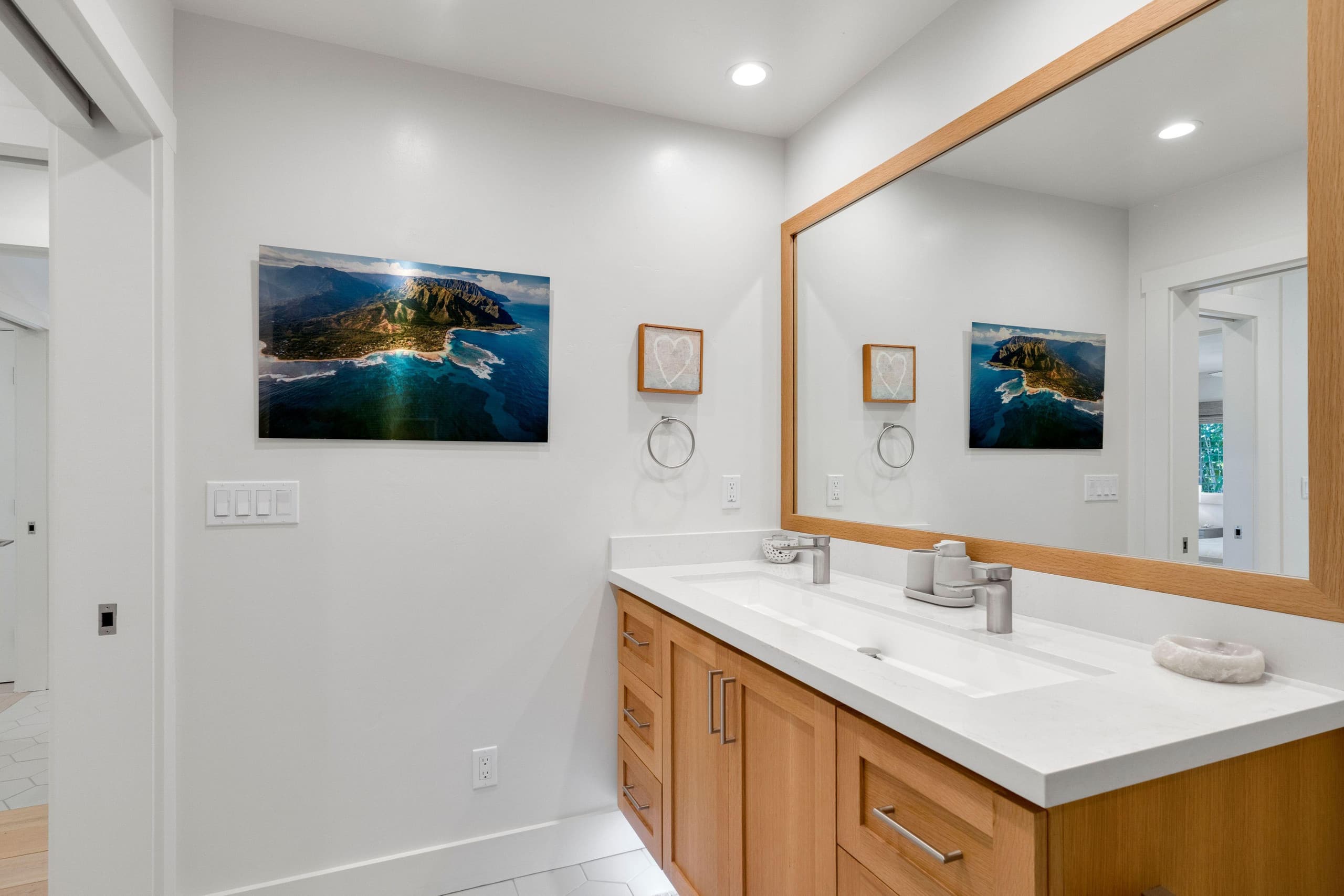 Home in Hanalei · ★5.0 · 4 bedrooms · 4 beds · 3 baths - Image 35