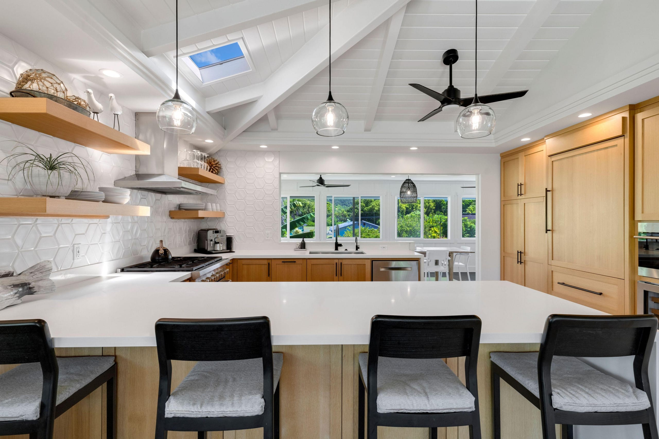 Home in Hanalei · ★5.0 · 4 bedrooms · 4 beds · 3 baths - Image 11