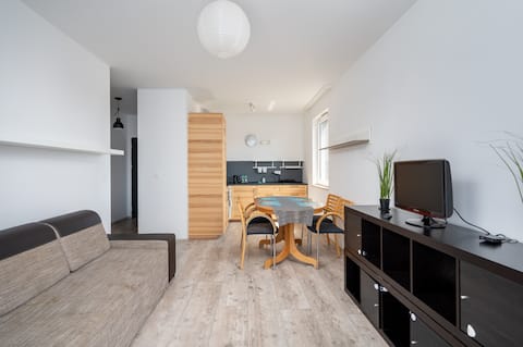 Top Airbnb: Comfort Apartment Crossword in Białołęka