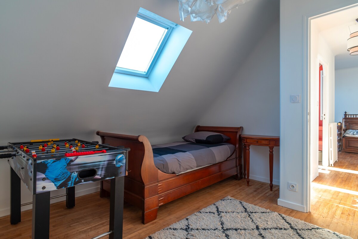 غرفة النوم 2