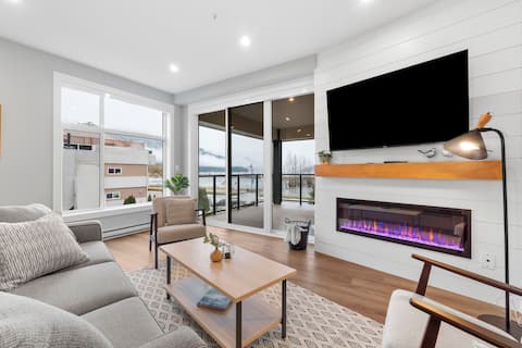 Water View - Brand New Harrison 2BR + Den