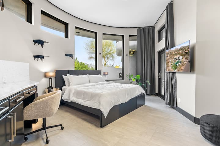 Спална соба 3, брачен кревет (широк 150-179 см), сопствена бања 2