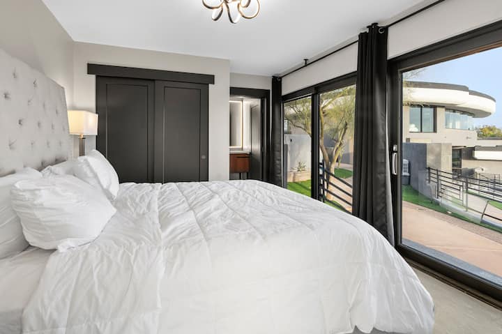 Гостинска куќа Спална соба 7, брачен кревет (широк 180 - 200 см), сопствена бања 5