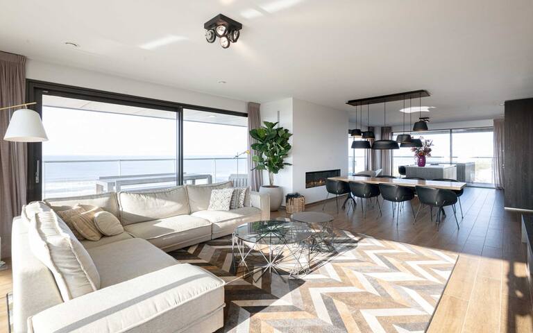 Alys Finest Accommodations managed Airbnb listing 2