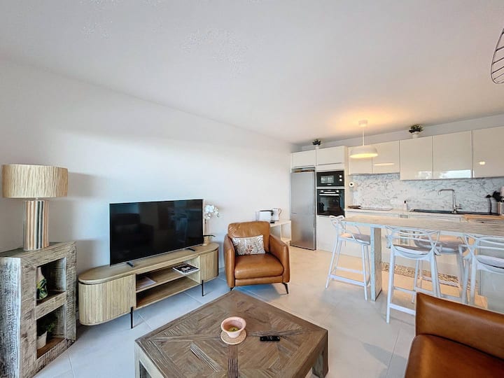 Charmant Appartement -Résidence Avec Piscine - Calvi