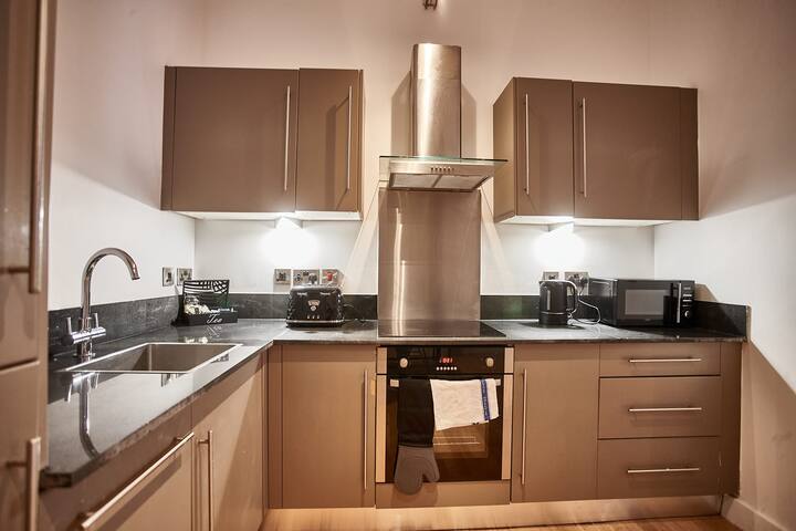 The Aquamarine Suite gallery image 2