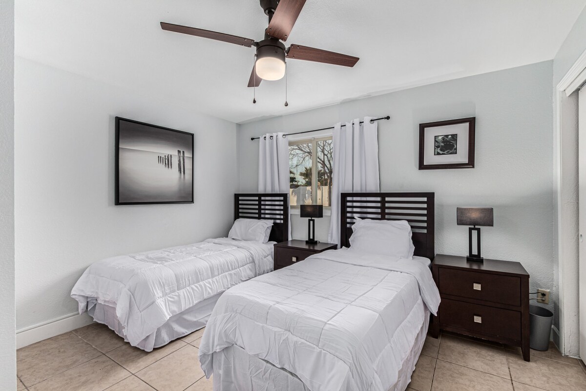 Slaapkamer 6, 2 eenpersoonsbedden