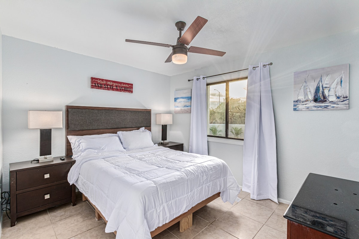 Slaapkamer 2, Queensize Bed