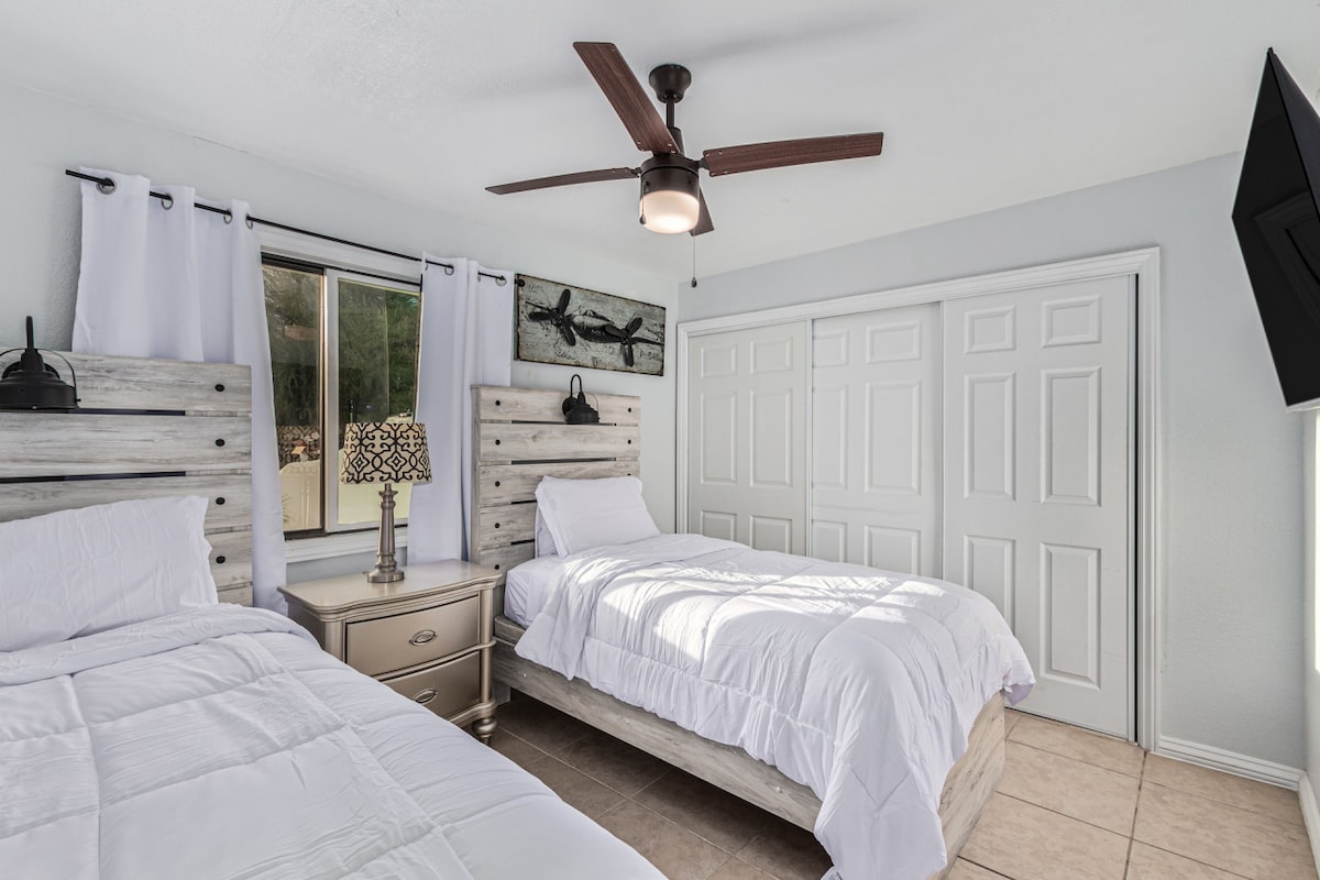 Slaapkamer 5, 2 tweepersoonsbedden