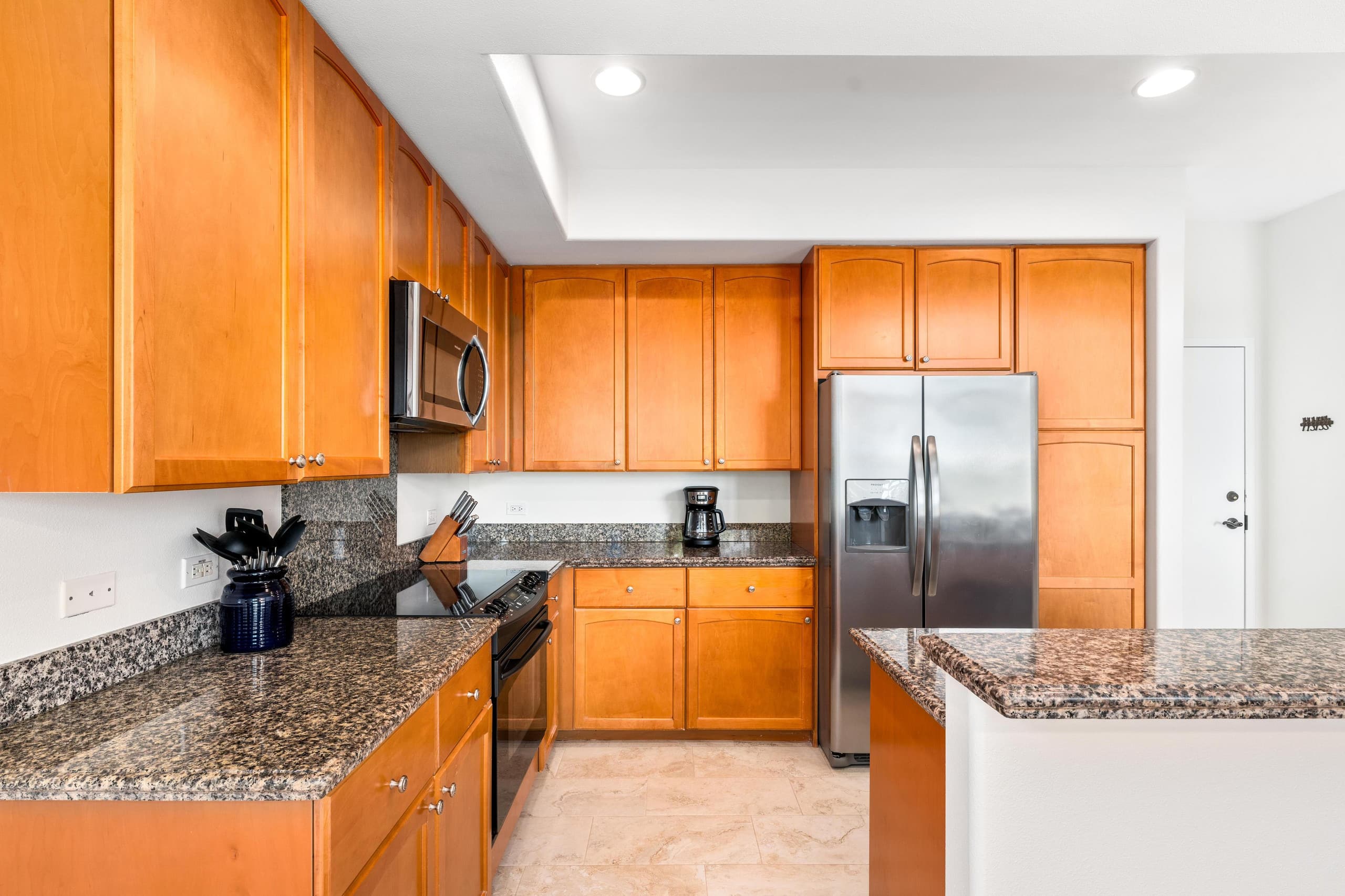 Townhouse in Waikoloa Village · ★4.92 · 2 bedrooms · 2 beds · 2 baths - Photo 8