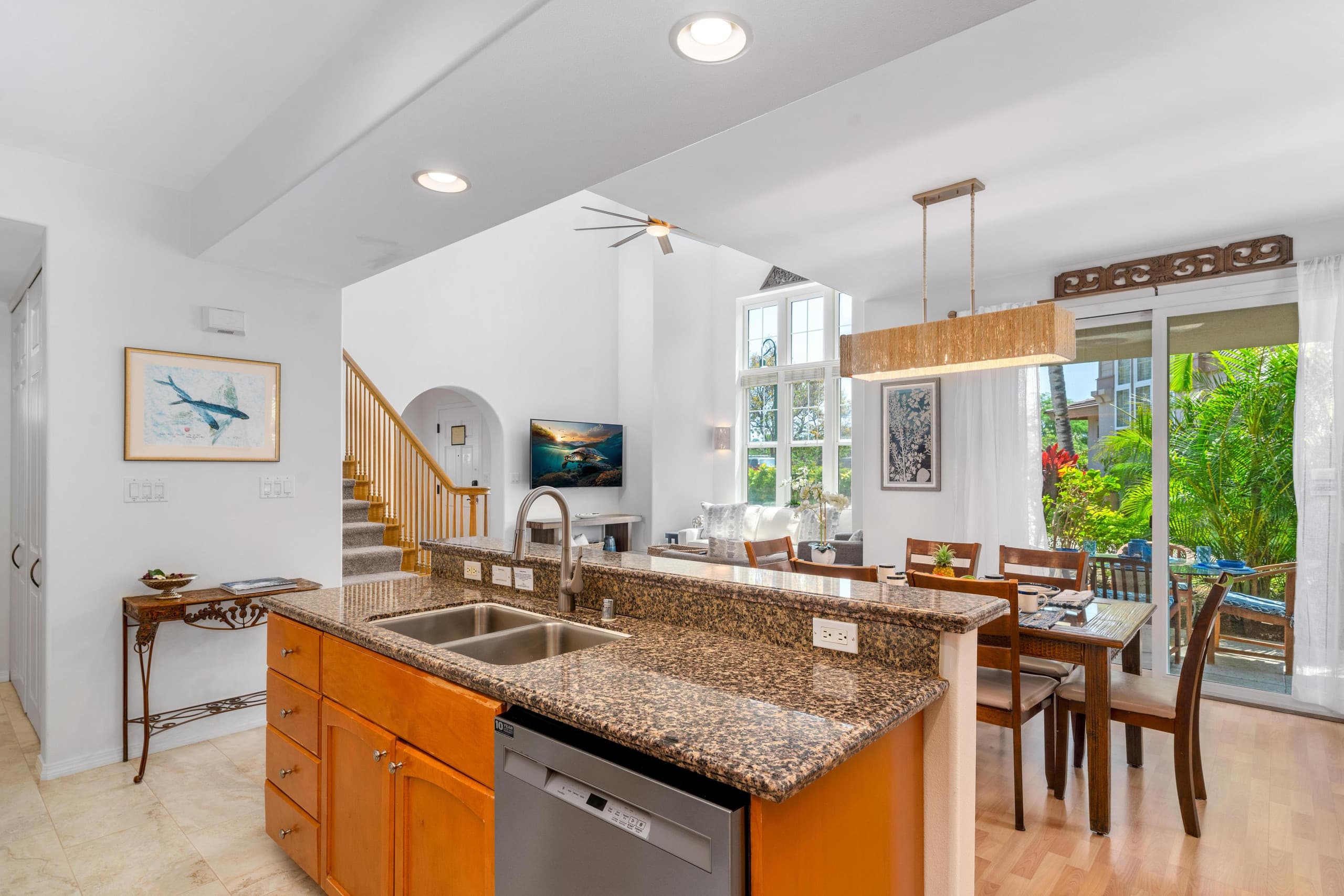 Townhouse in Waikoloa Village · ★4.92 · 2 bedrooms · 2 beds · 2 baths - Photo 9
