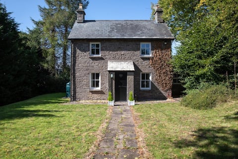 3 Bed in Llansantffraed (BN427)