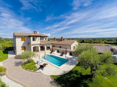 Villa Lory Abrega