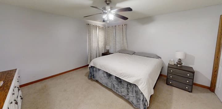 主卧位于主楼层 