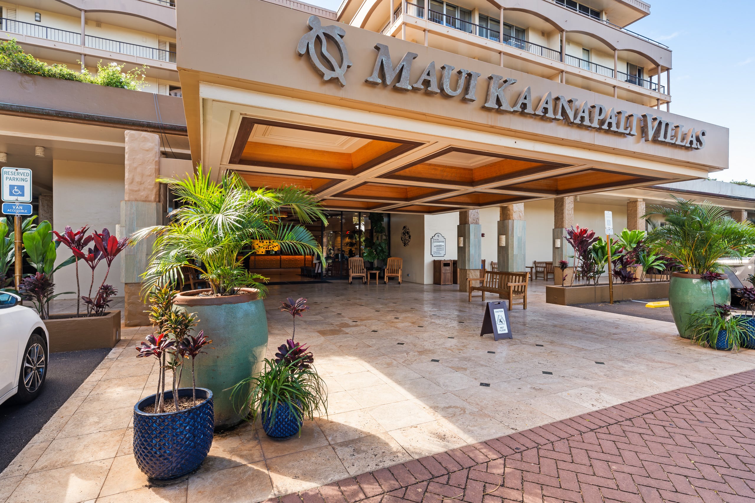 Condo in Lahaina · ★5.0 · 1 bedroom · 3 beds · 1 bath - Image 35