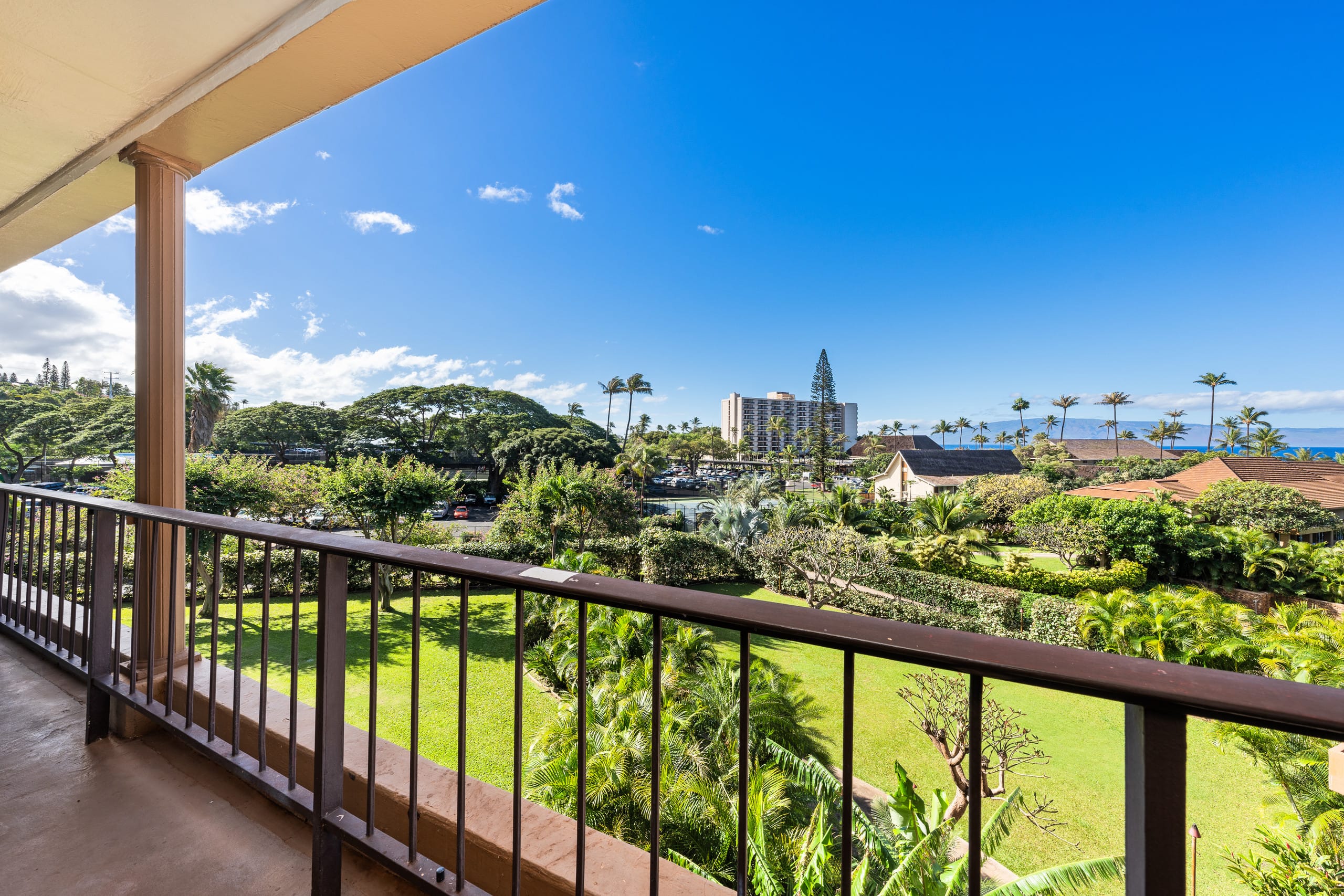 Condo in Lahaina · ★5.0 · 1 bedroom · 3 beds · 1 bath - Image 32