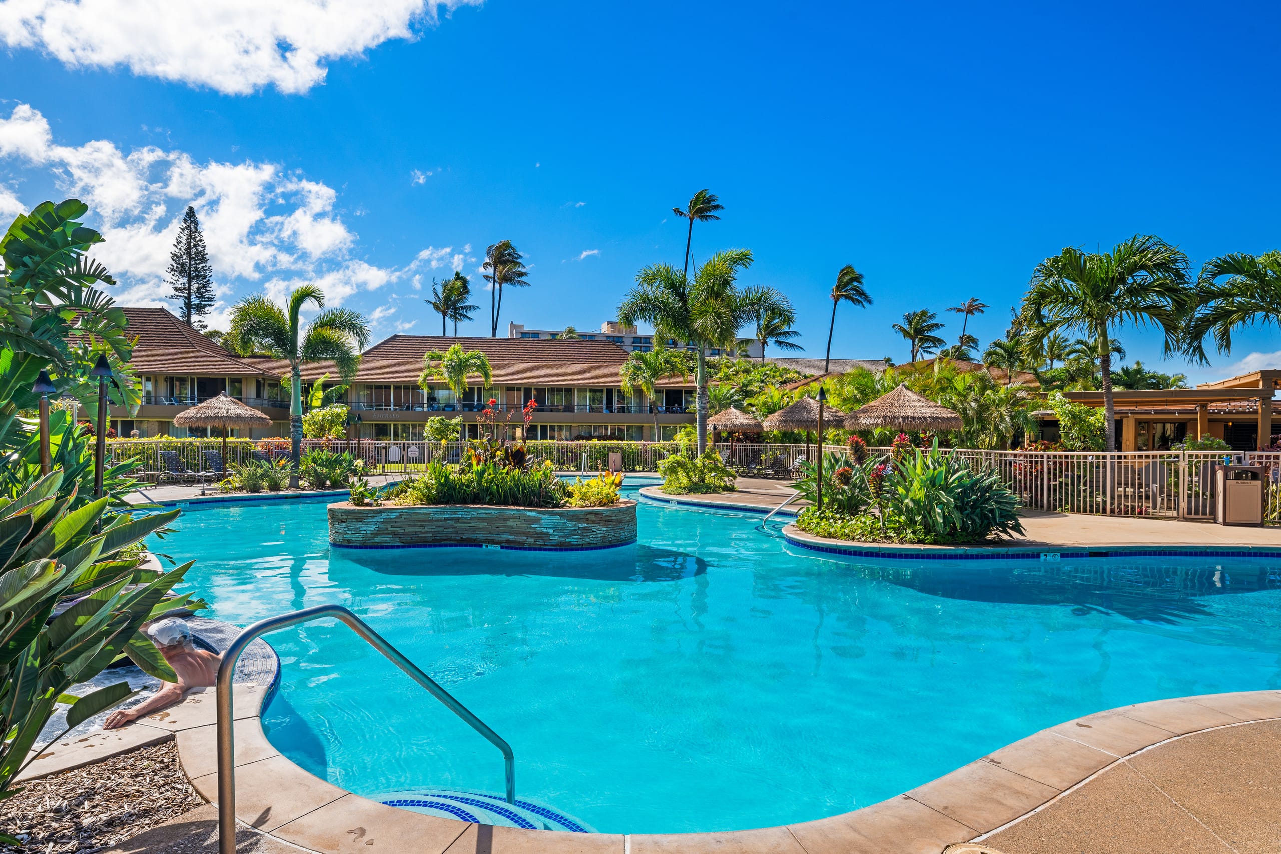 Condo in Lahaina · ★5.0 · 1 bedroom · 3 beds · 1 bath - Image 44