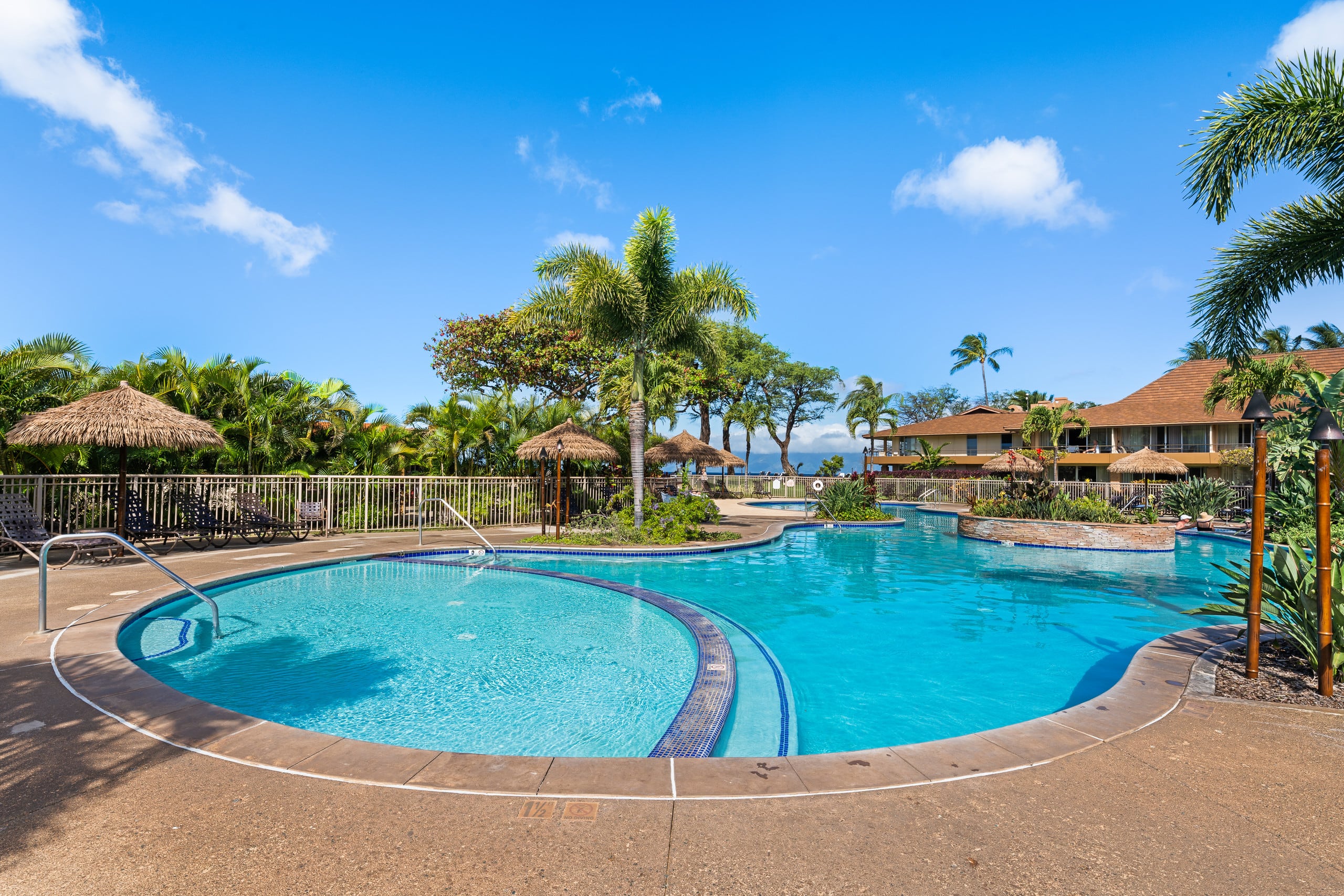 Condo in Lahaina · ★5.0 · 1 bedroom · 3 beds · 1 bath - Image 46