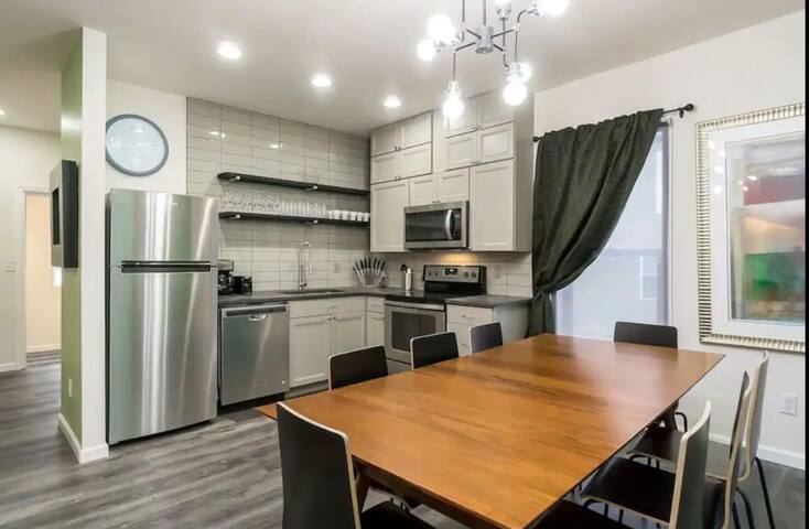 Housepitality – The Mint Julep House gallery image 5