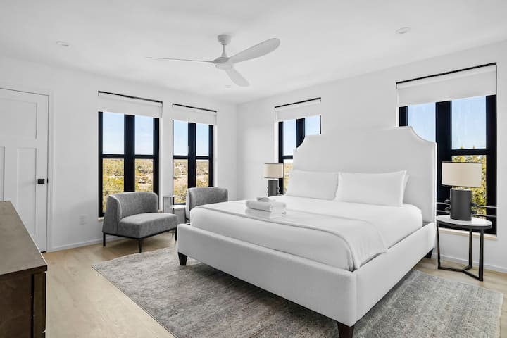 ห้องนอนใหญ่