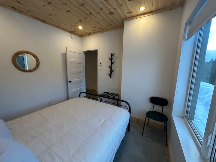 E98B314C DD4D 4D0F AC82 D615735CB98F