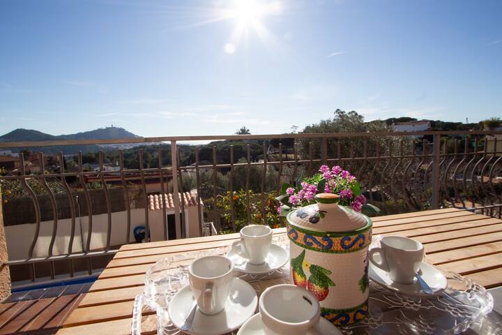 Heart of Costa Brava and 2.7 km’s to beach! gallery image 5