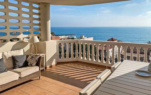 Gorgeous apartment in Moncofa with house sea view
