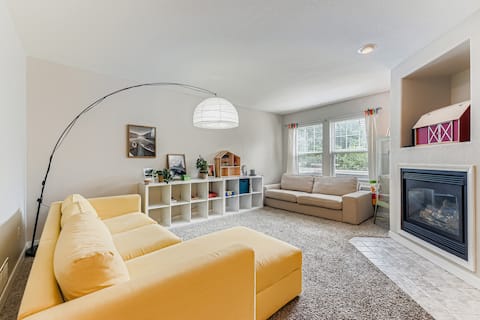 McKay Lake Nature Play Chalet