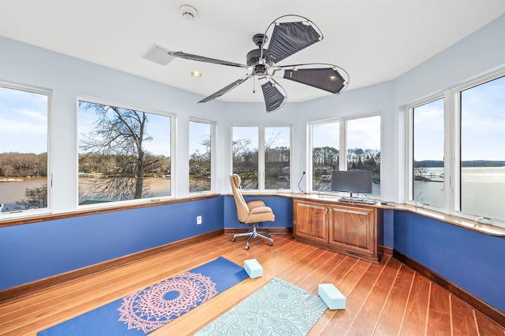 360 tower has a desk area and is a sweet spot to check out 360 views of Lake Norman.