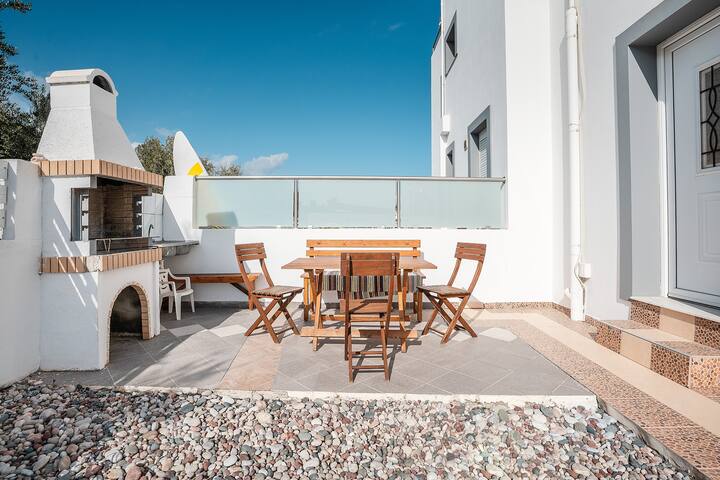 Blue Pearl gallery image 3