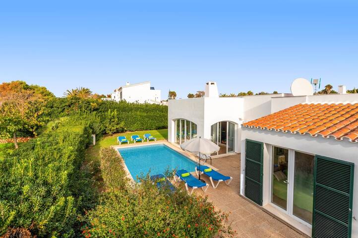 Villa Bini Cinco by Villa Plus gallery image 2