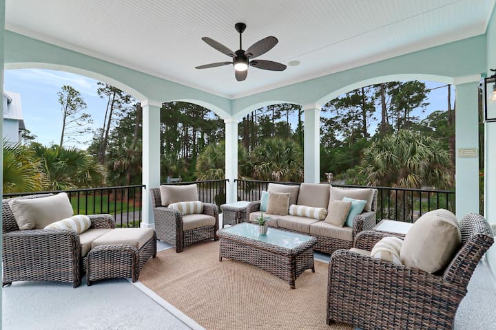 Remarkable 4th Row Burke’s Beach home with Pool