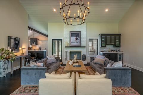 Luxury Franklin Farmhouse