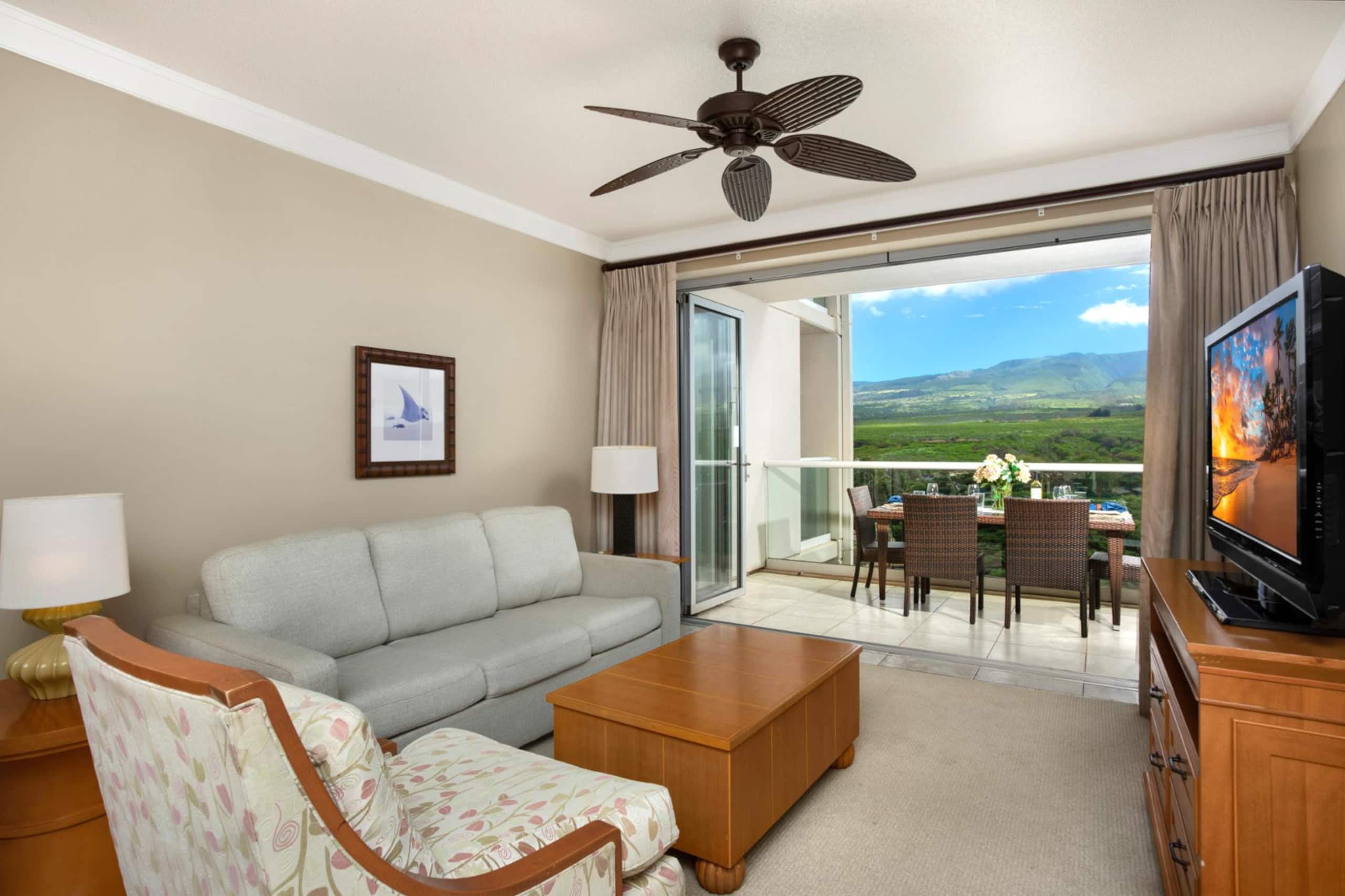 Condo in Lahaina · ★4.86 · 1 bedroom · 2 beds · 1 bath - Image 6
