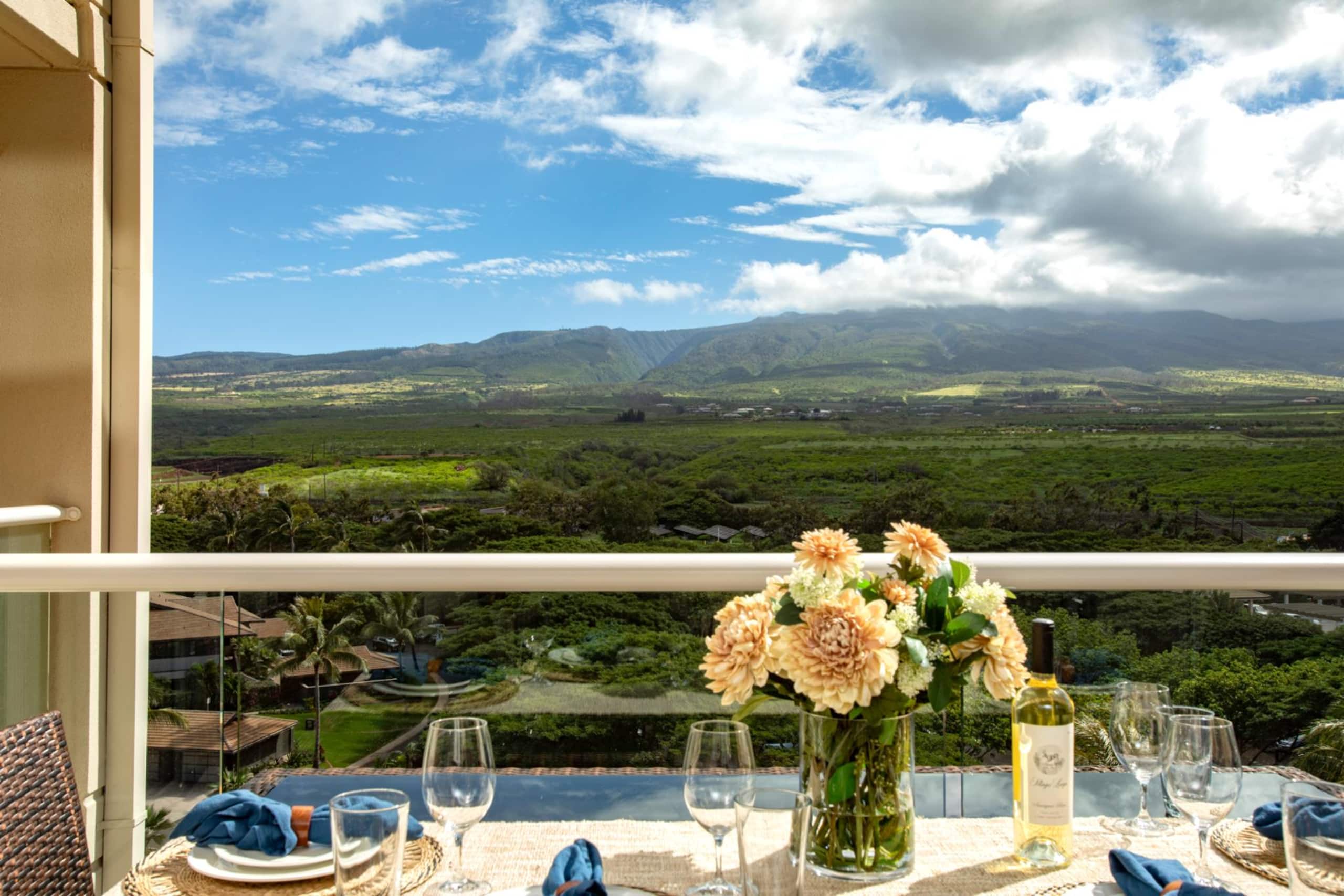Condo in Lahaina · ★4.86 · 1 bedroom · 2 beds · 1 bath - Image 2