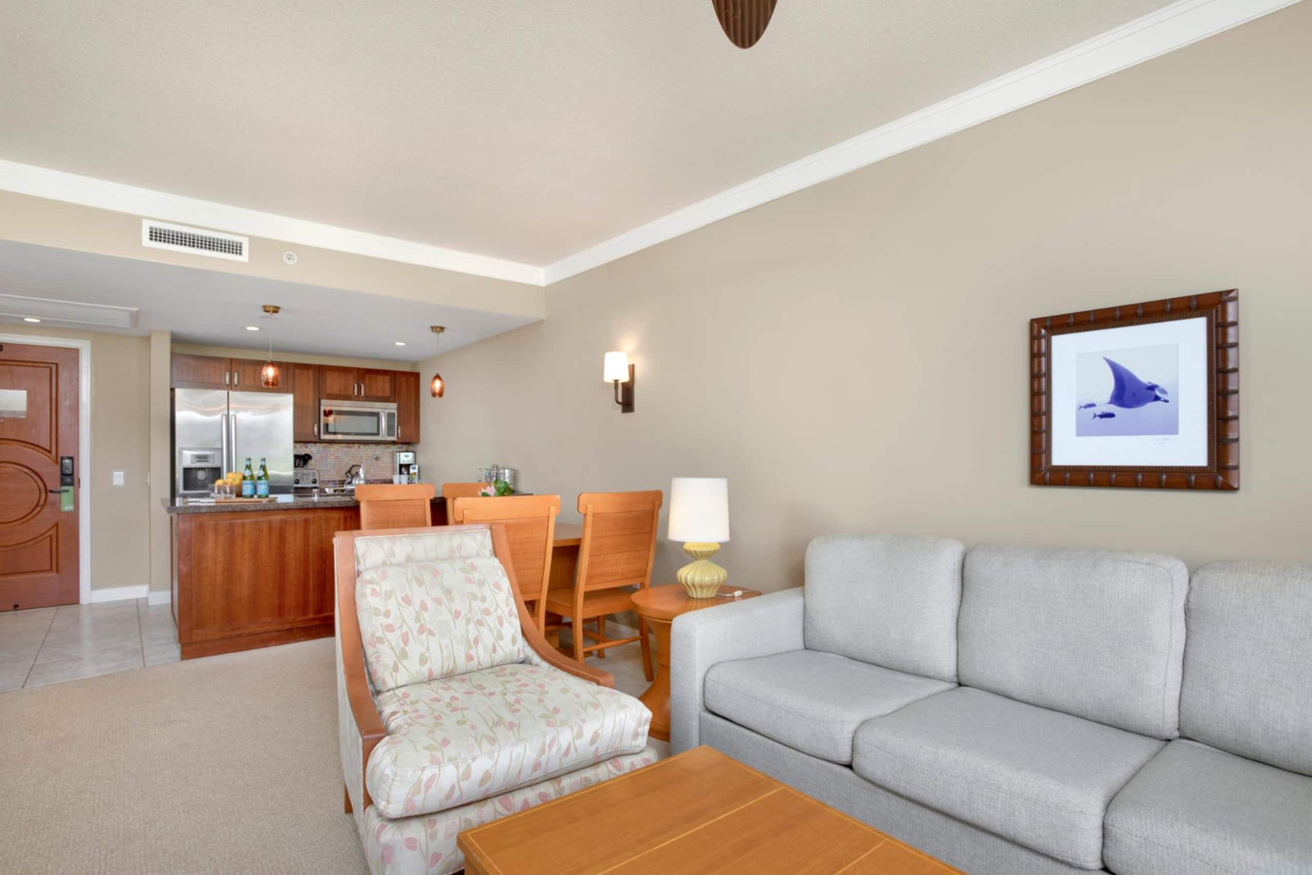 Condo in Lahaina · ★4.86 · 1 bedroom · 2 beds · 1 bath - Image 7